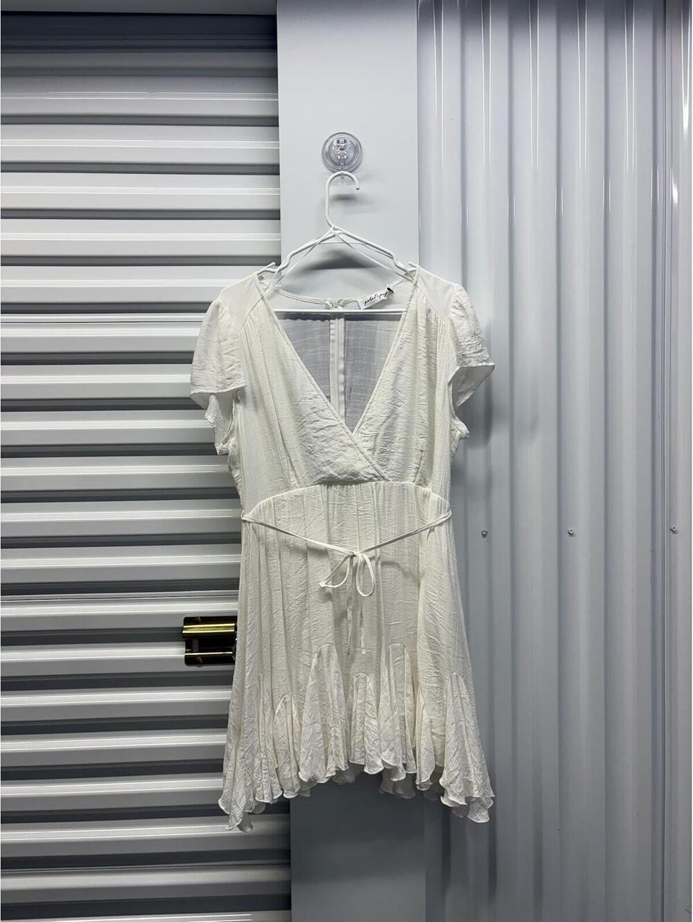 Petal & Pup Women’s Size 10 Petal & Pup White Wrap Mini Dress